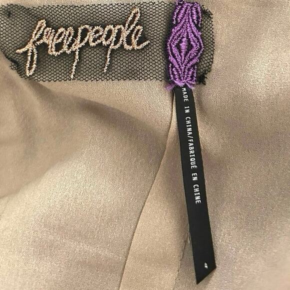 Free People Women’s Rene Embroidered Lace Mini Cocktail Dress Size 4 - Picture 9 of 9